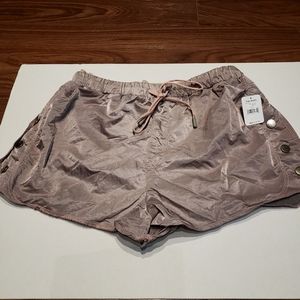Free People Opal Shortly Shorts Size Large